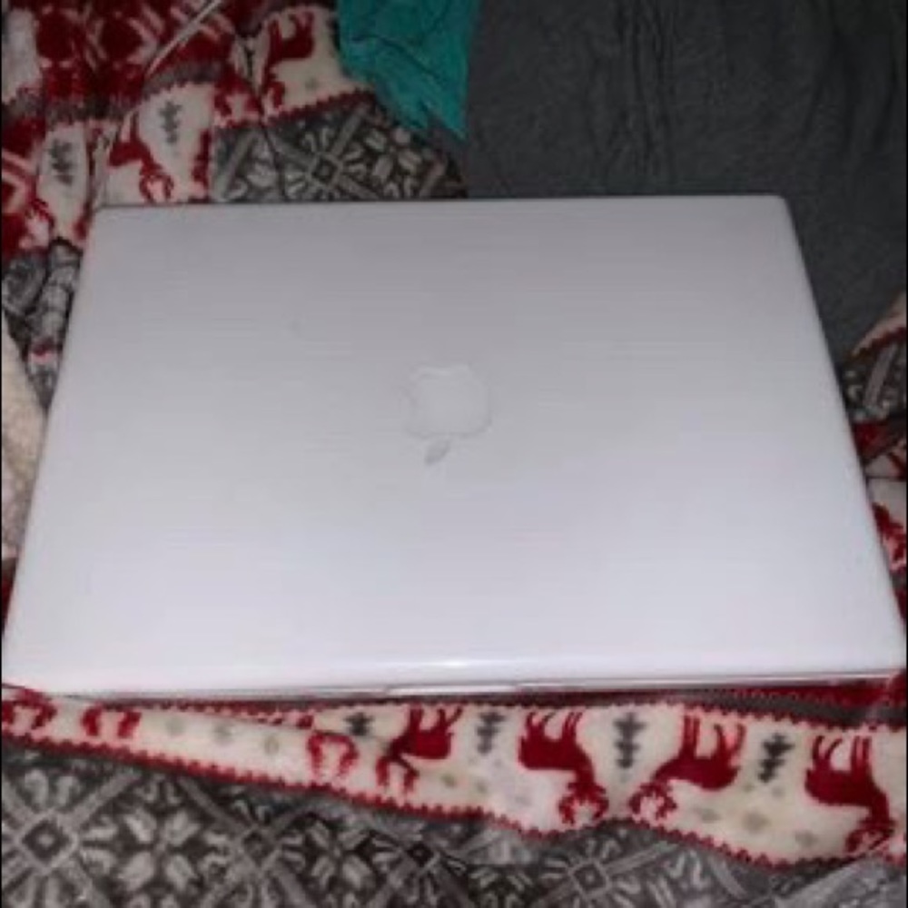 White Mac book